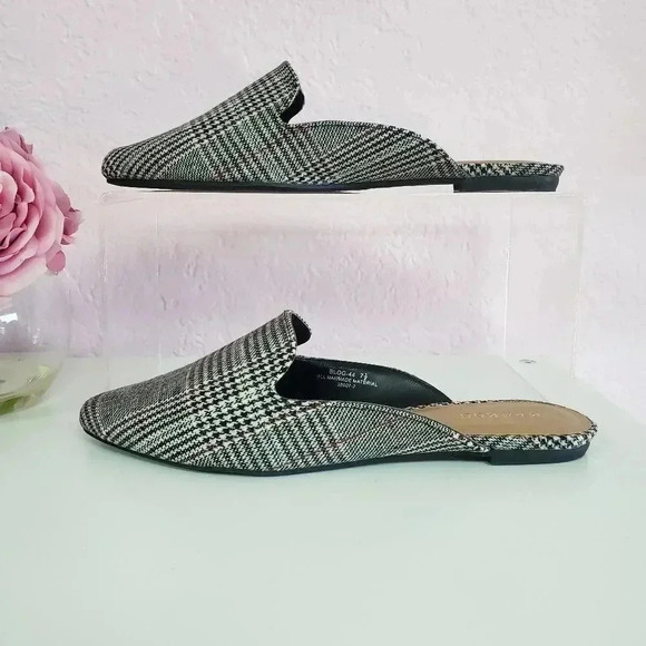 Bamboo Houndstooth Slip On Mule - Picture 4 of 4
